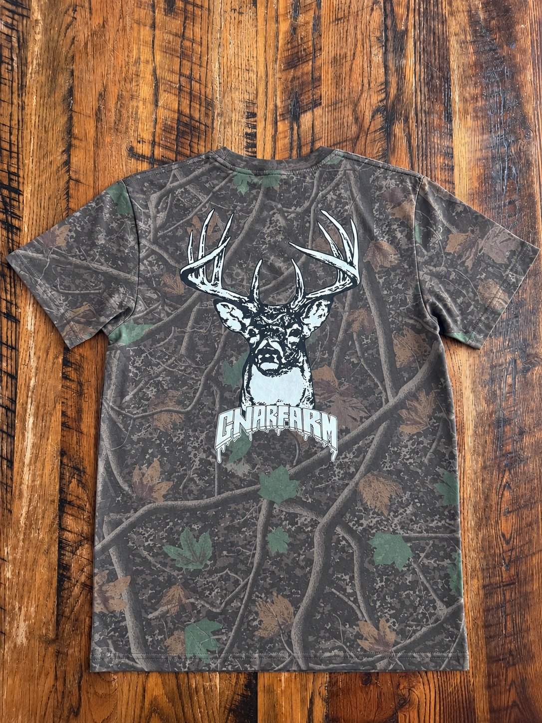 GNARbuck tee